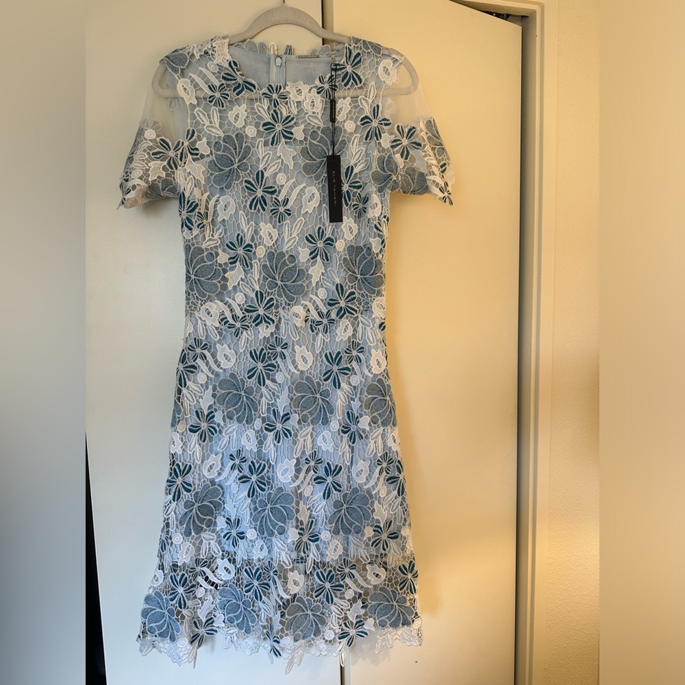 Elie Tahari blue and white floral shimmer dress